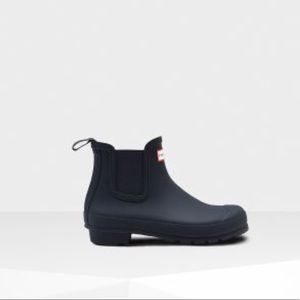 Short hunter boots